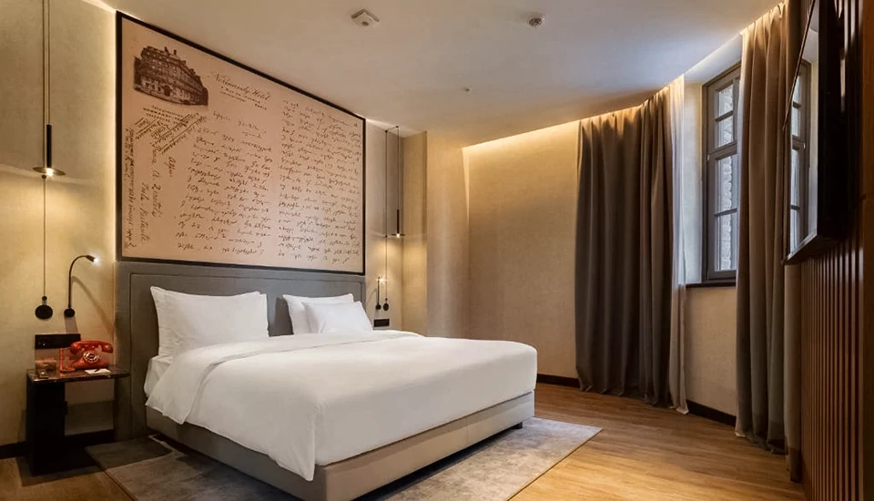 هتل رادیسون رد تفلیس